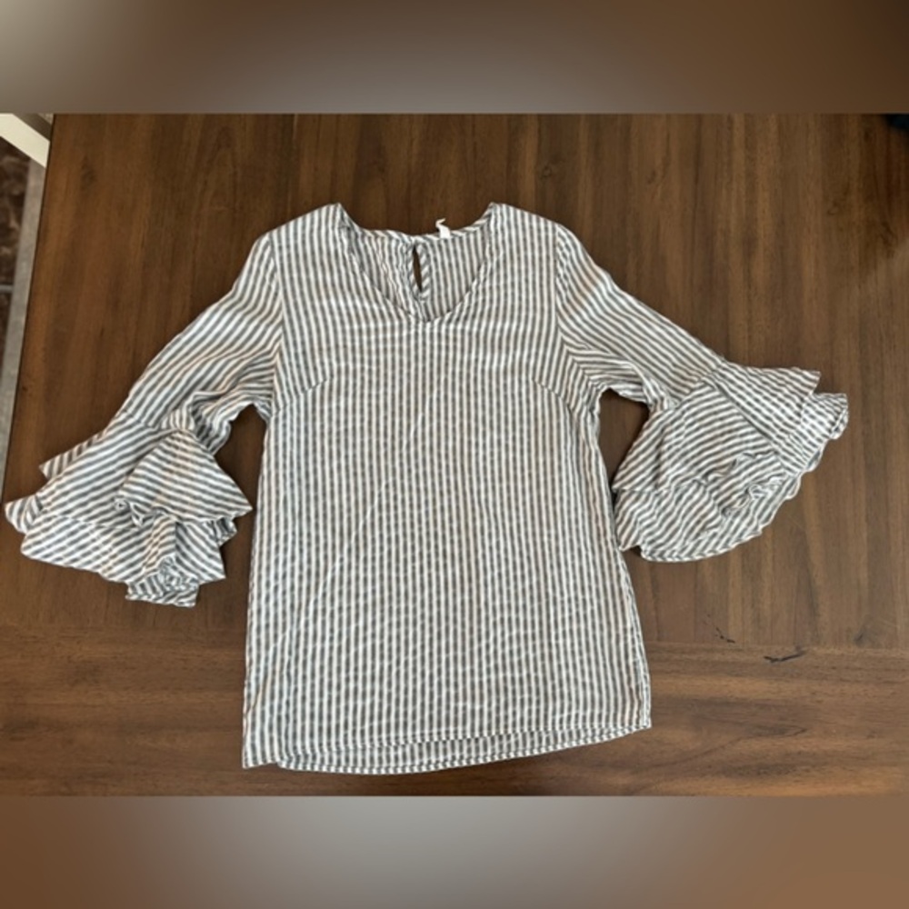 Pink Blush Striped Top Size Small
